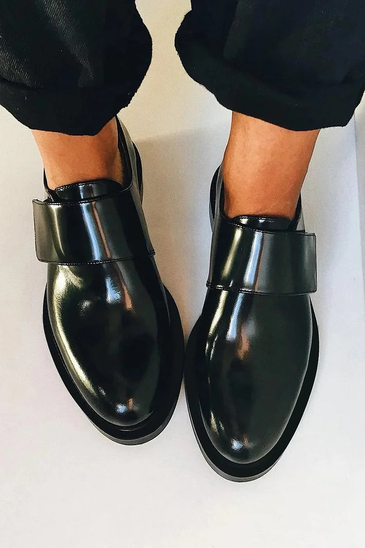 Ella & James | SHINY LOAFERS WITH WIDE STRAP