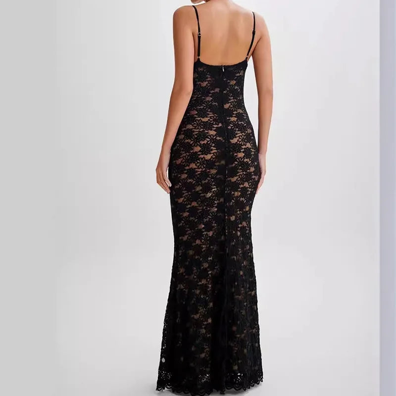 Selene – Black Lace Midi Dress