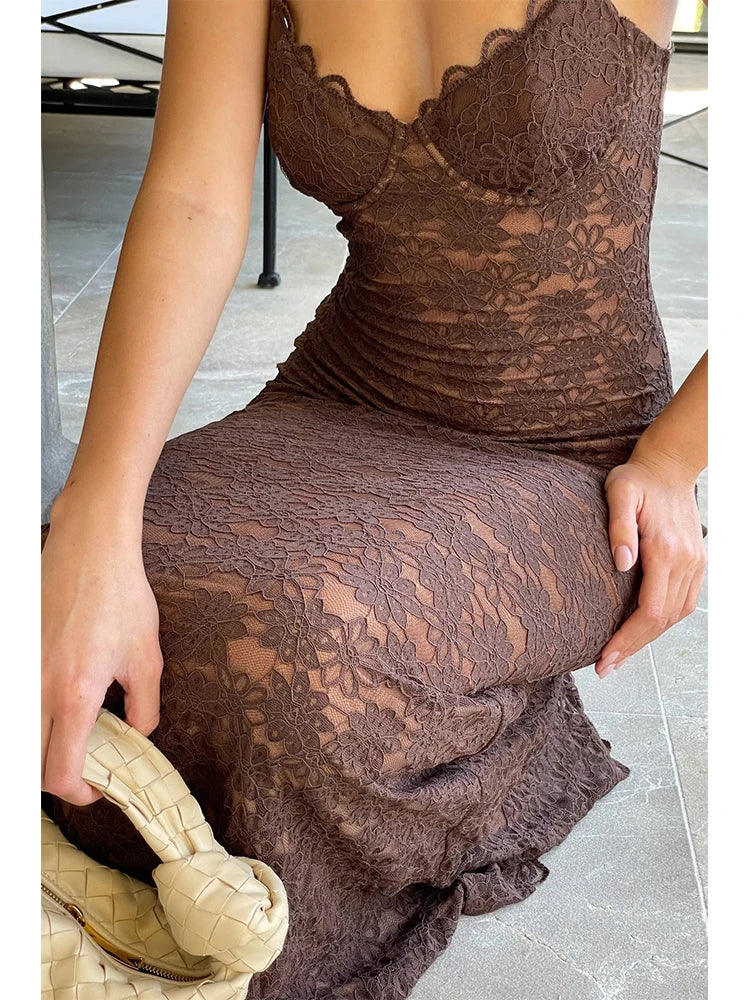 Selene – Black Lace Midi Dress