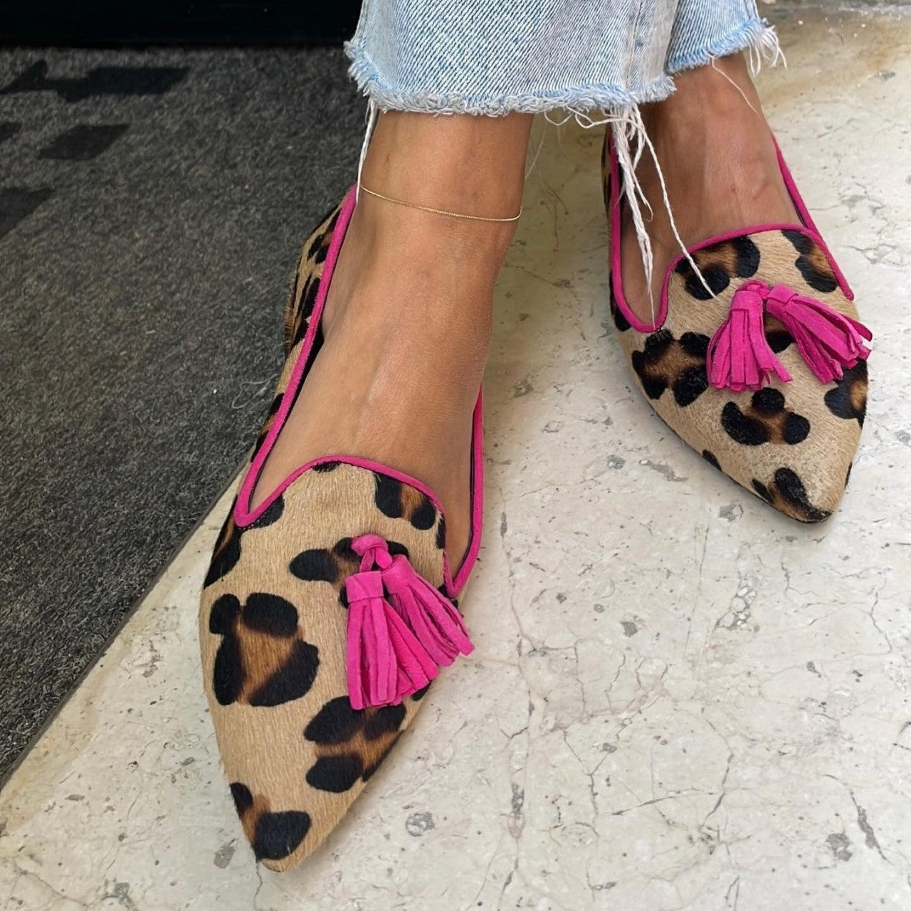 Ella & James | ANIMAL PRINT BALLET FLATS WITH CHIC TASSELS