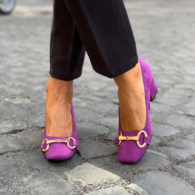 Ella & James | ELEGANT PUMPS WITH GOLD DETAIL