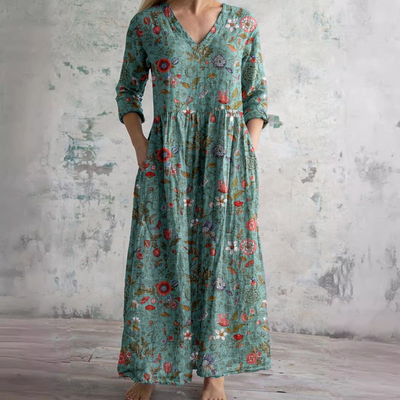 Dearlyn | Summer Dress with V-Neck and Floral Pattern