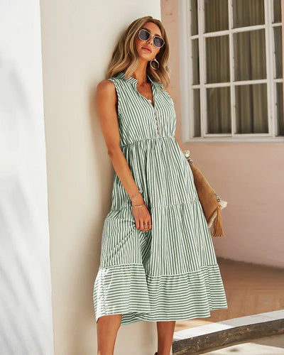 Émilie  | Feminine Flowy Day Dress