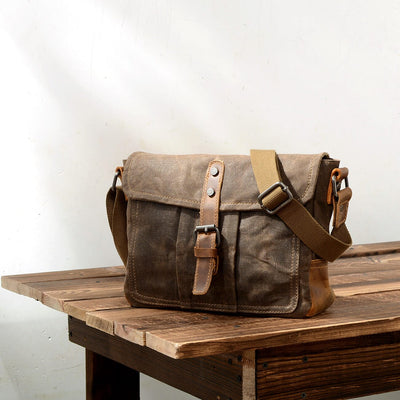 Small Canvas Messenger Bag | Theron