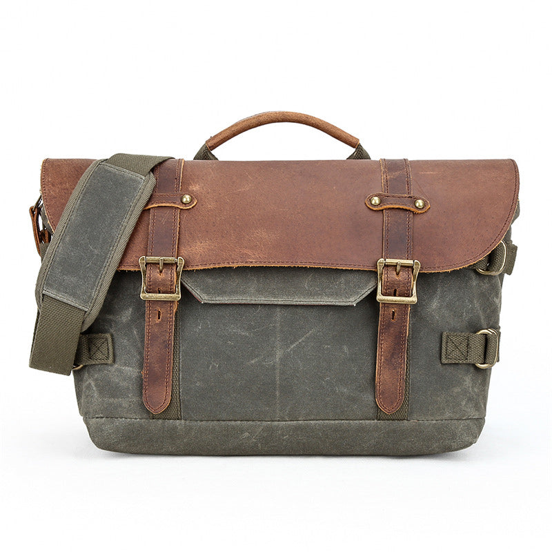 Camera Messenger Bag | Pilot